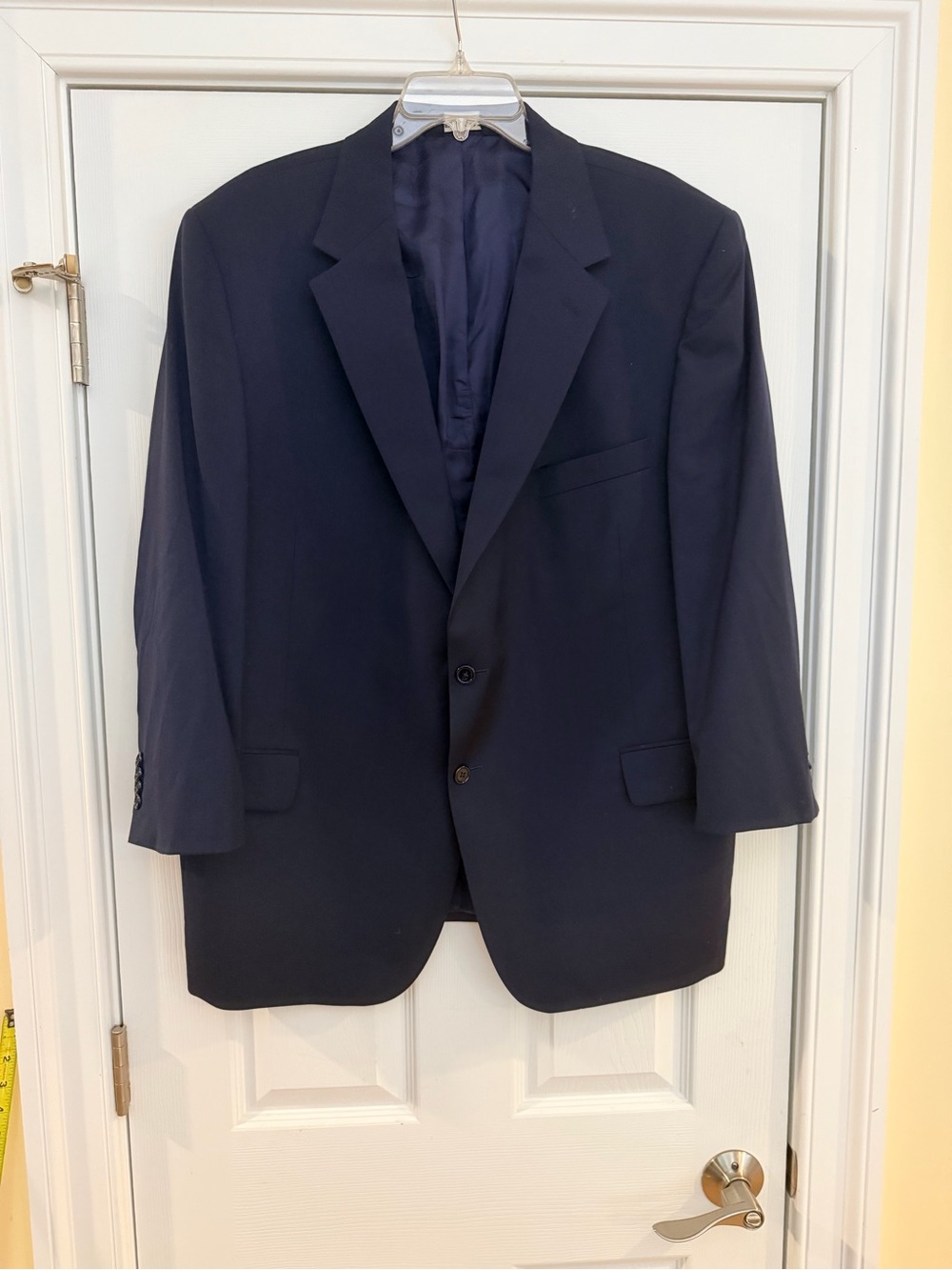 Men's Size 48 "Jos. A. Bank" Navy Two-Button Sport Coat GUC